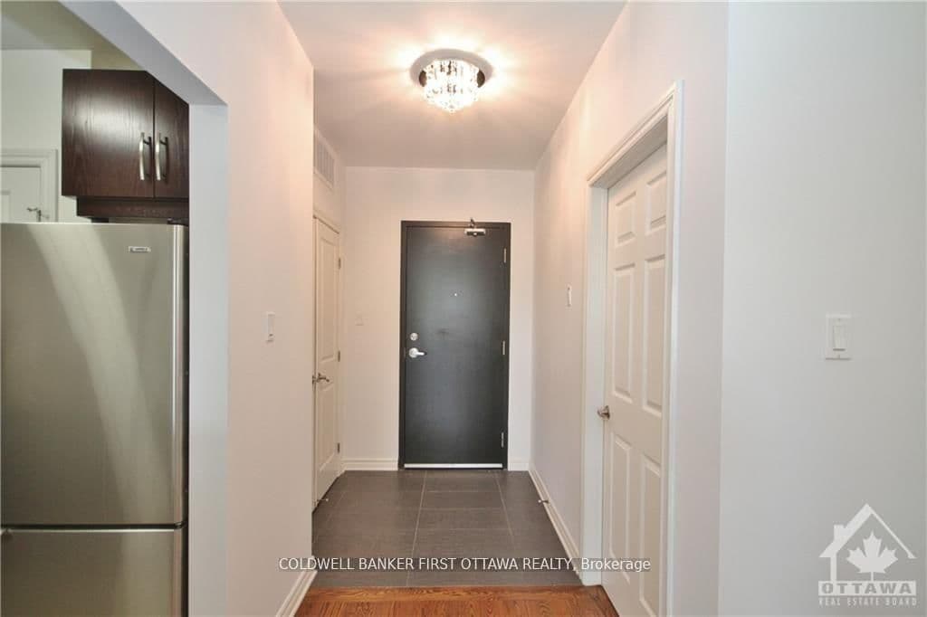 205 - 500 CLARIDGE Drive, Ottawa, ON — photo 3