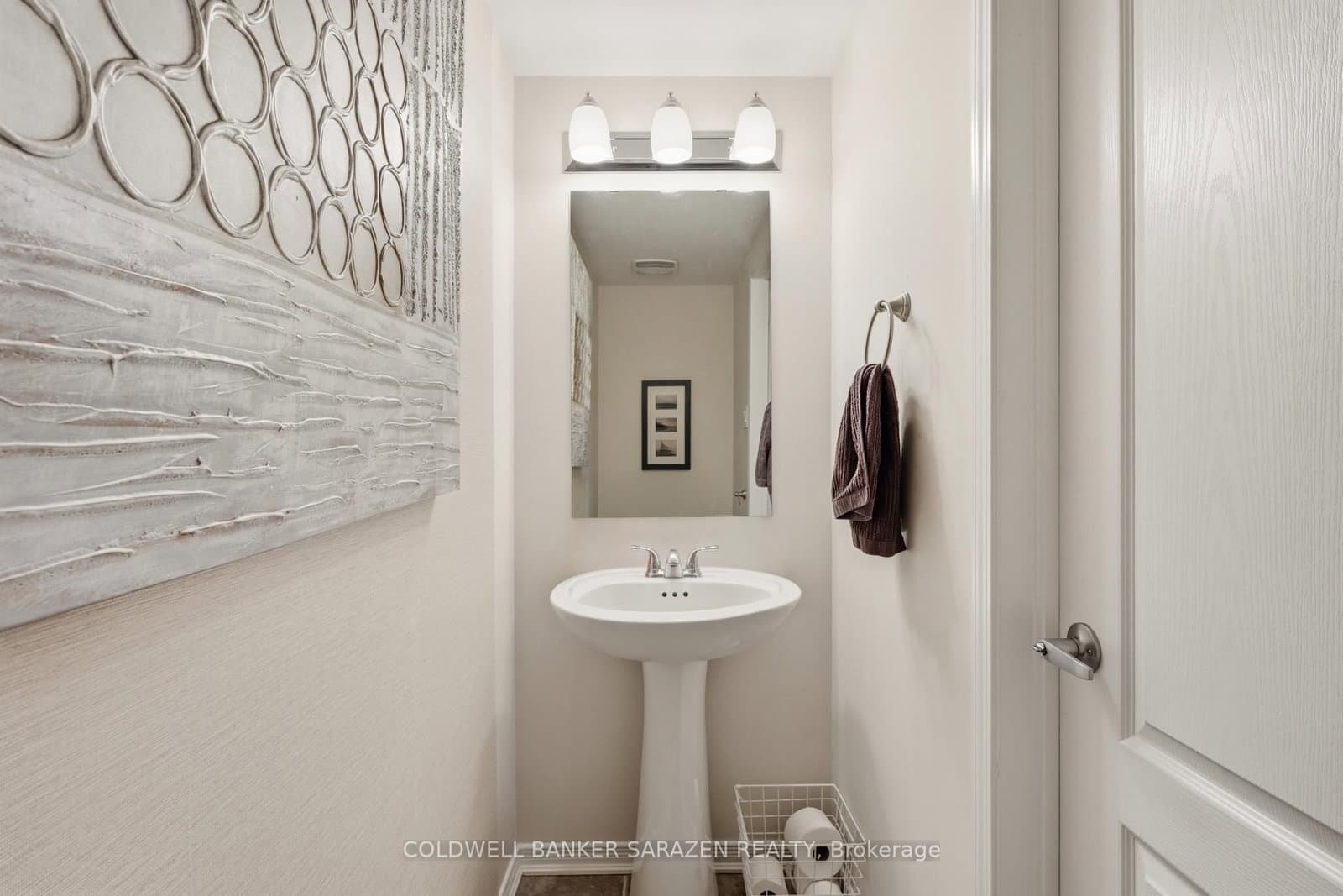 816 ELEMENT Private, Ottawa, ON — photo 2