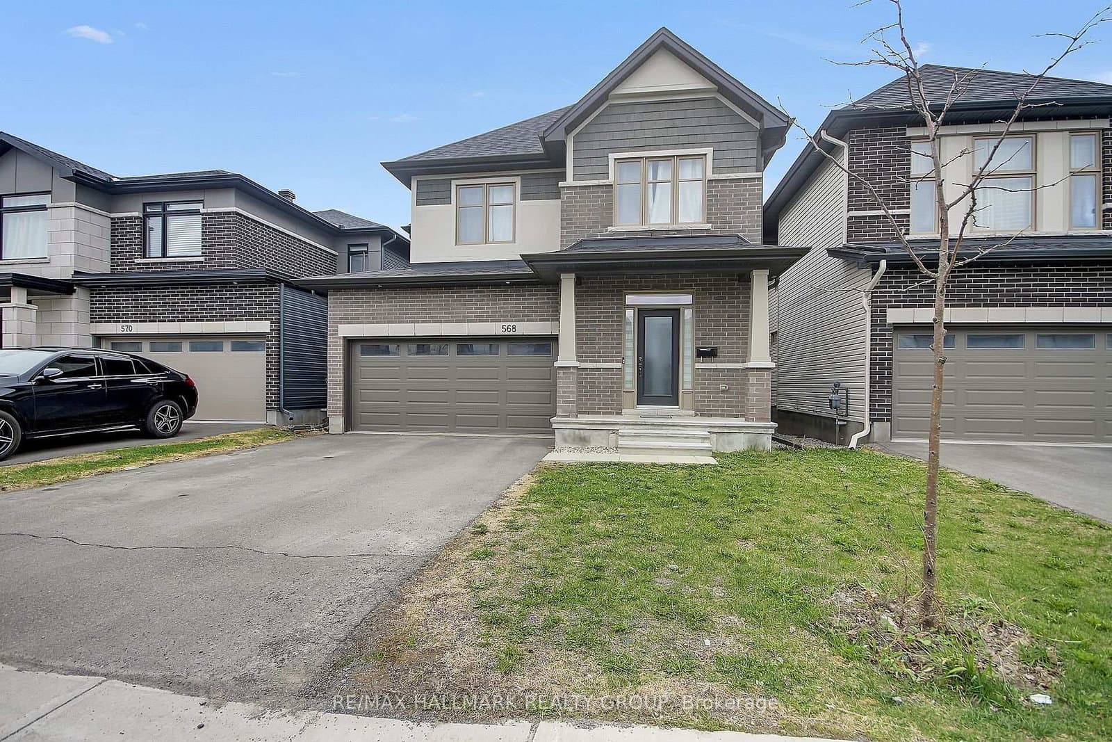 568 Bobolink Ridge, Ottawa, ON