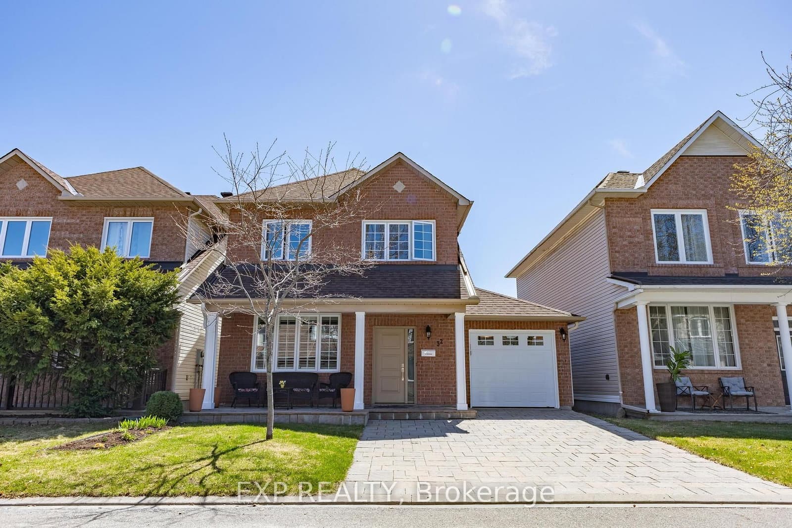 32 Stonepointe Avenue, Ottawa, ON — photo 2