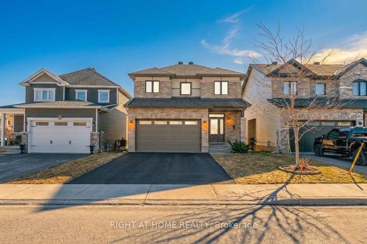 658 Parade Drive, Ottawa, ON — photo 2