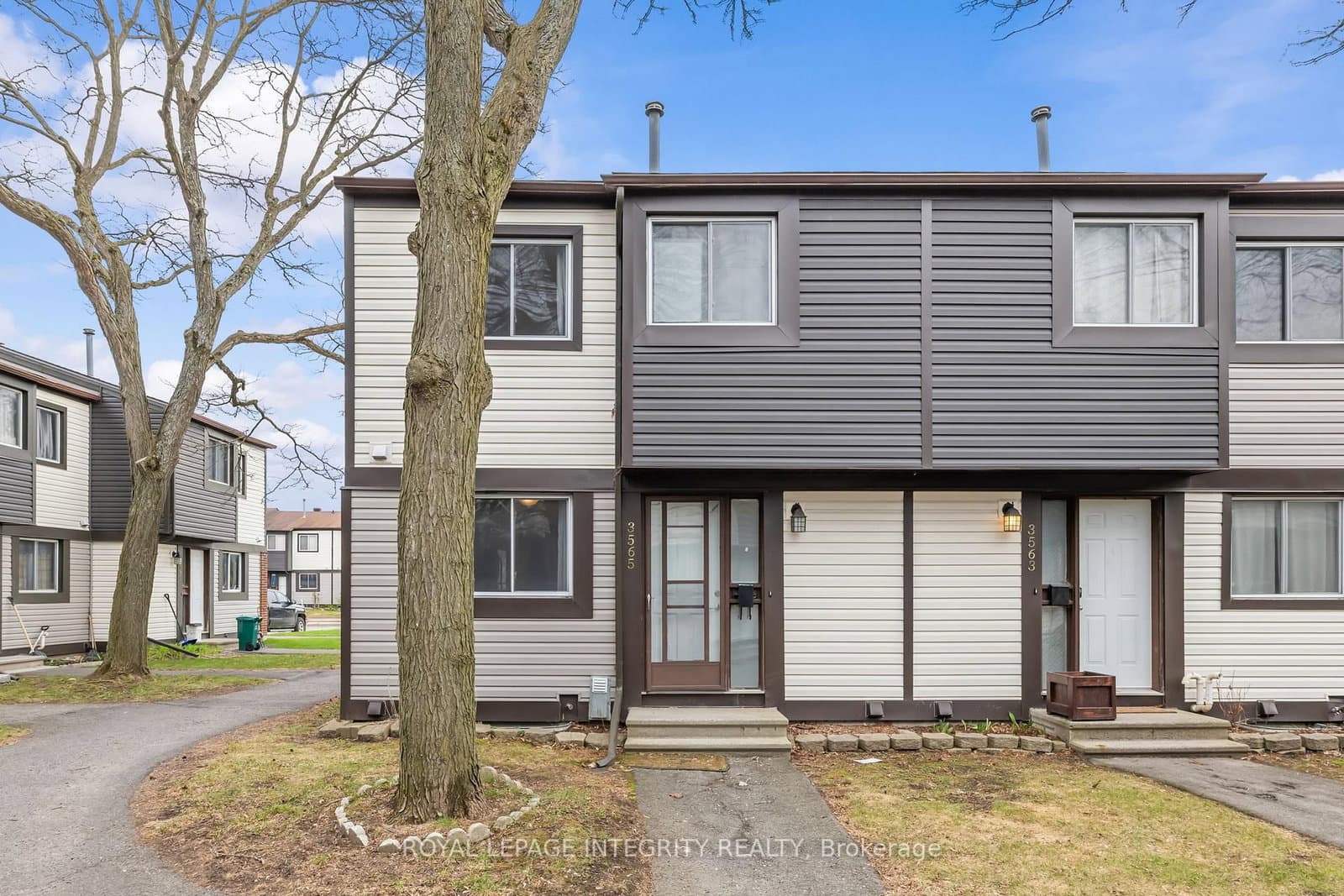 3568 Aladdin Lane, Ottawa, ON