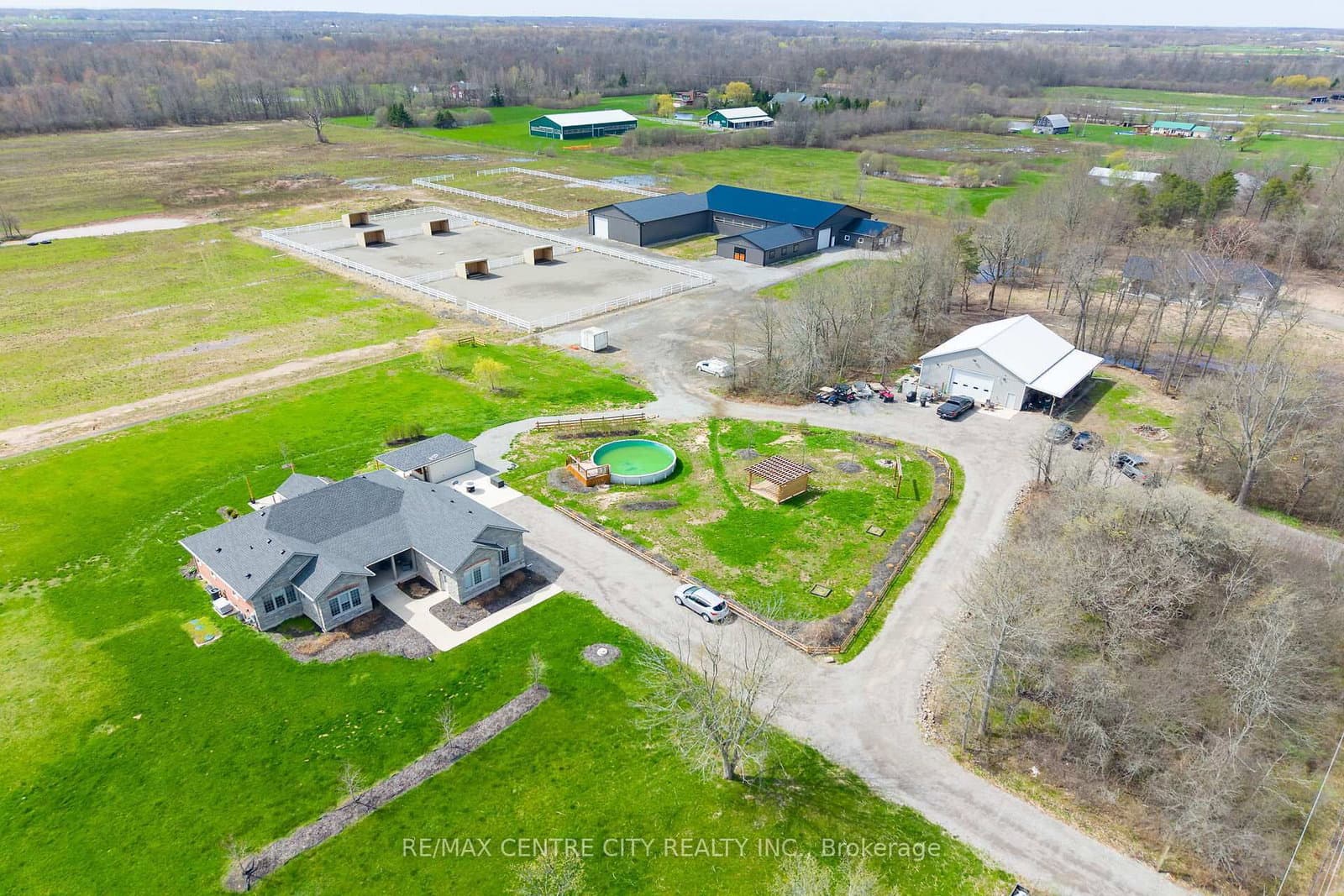 2301 Townline Road, Fort Erie, ON