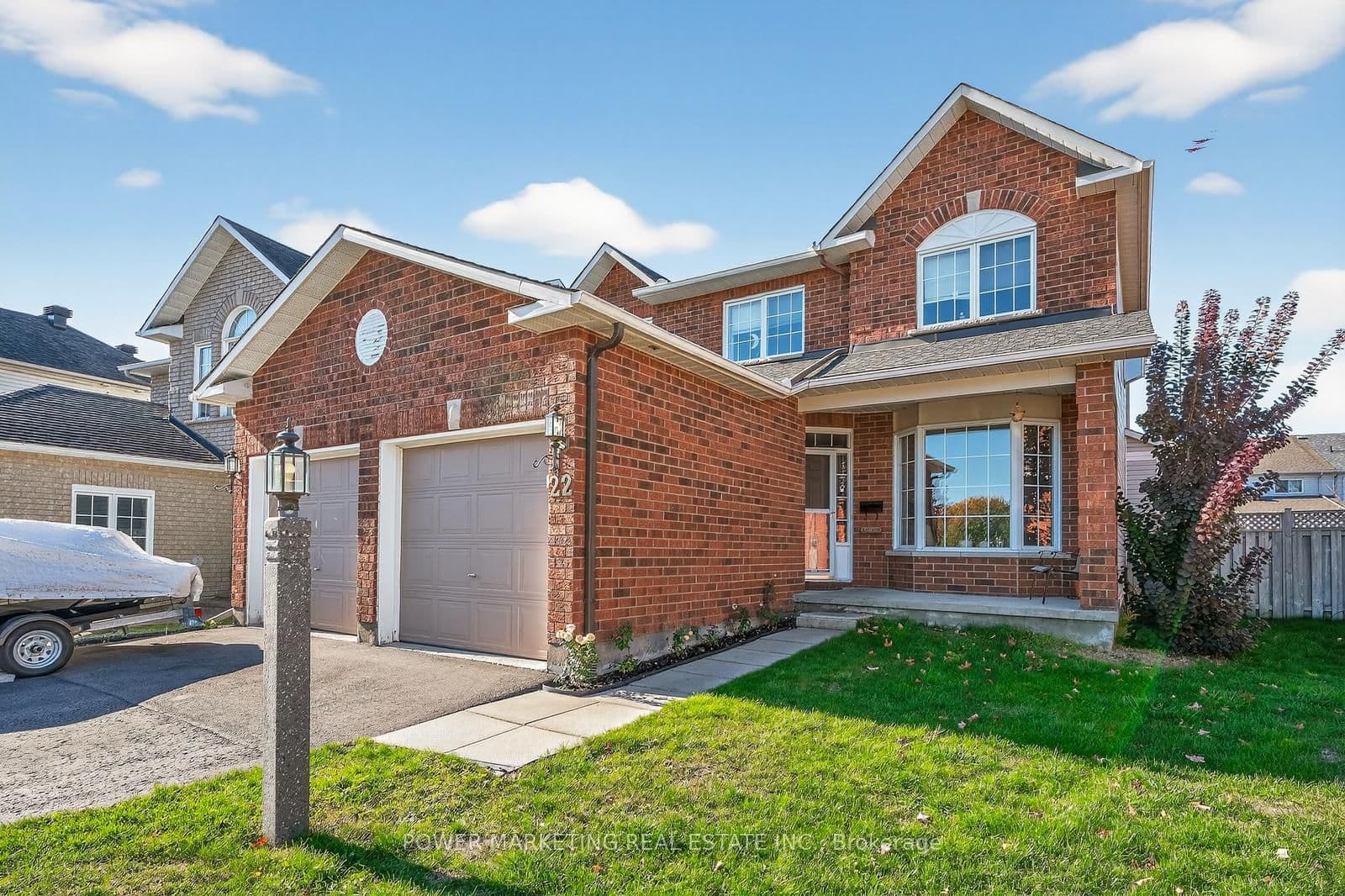 22 New Deighton Crescent, Ottawa, ON — photo 2