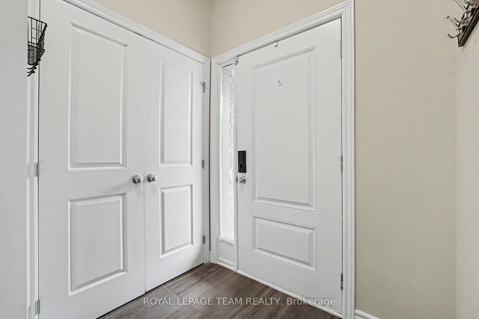 293 Fergus Crescent, Ottawa, ON — photo 3