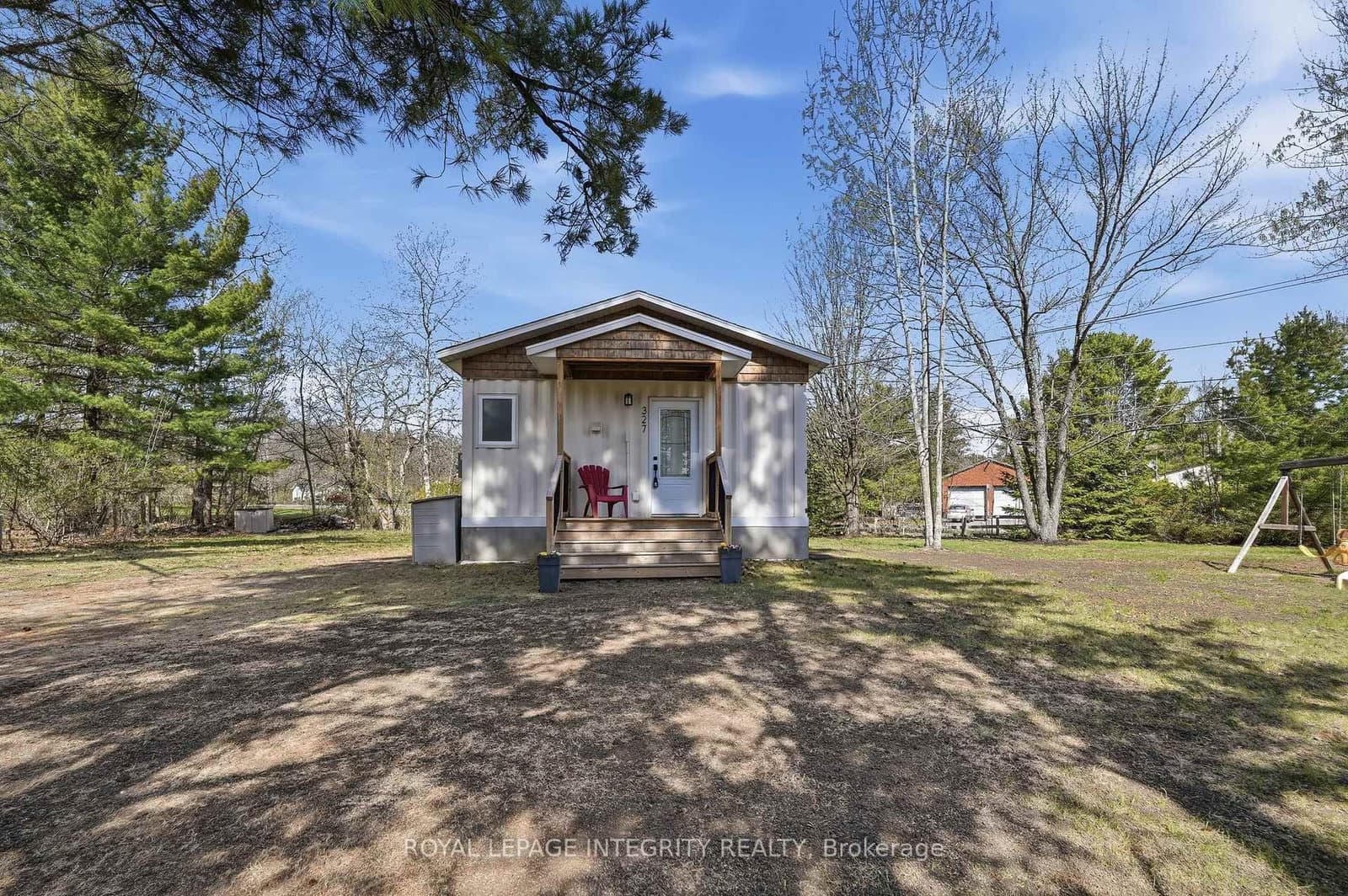 327 Bayview Drive, Ottawa, ON