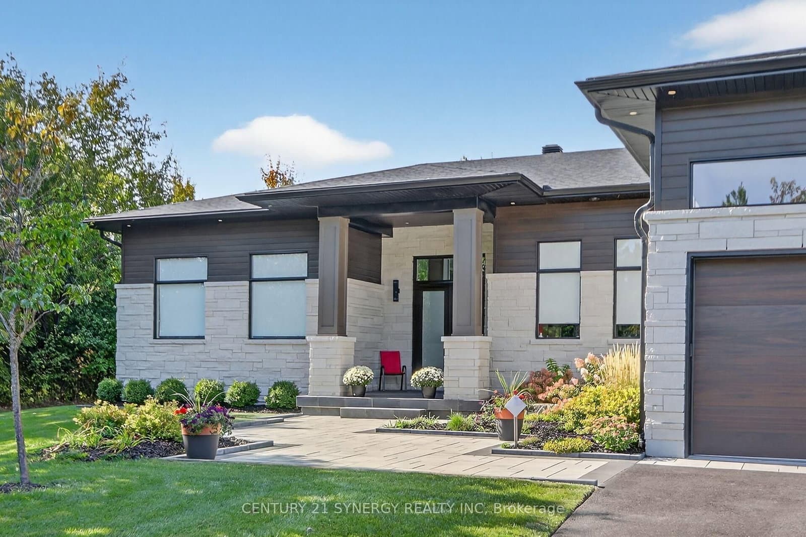 120 Derbeyshire Street, Ottawa, ON — photo 3