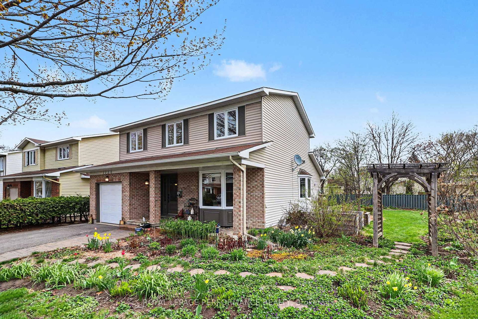 1150 Sauterne Park, Ottawa, ON — photo 3