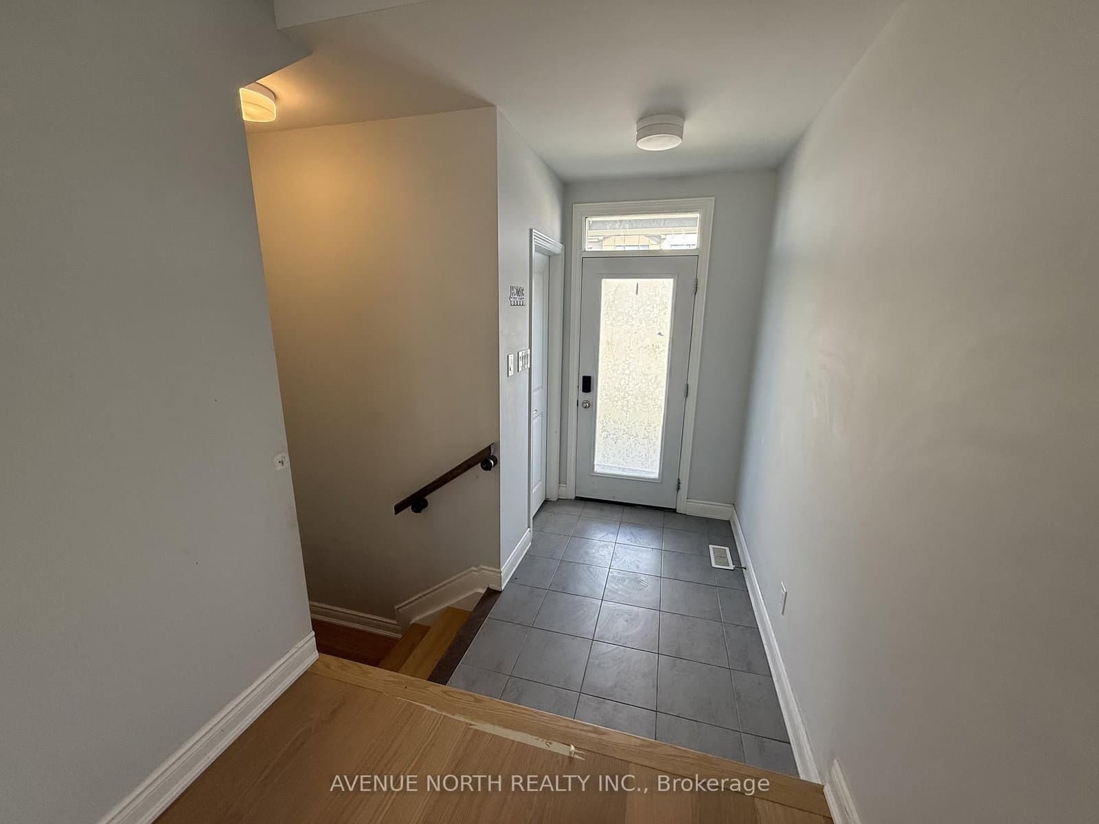 569 Rye Grass Way, Ottawa, ON — photo 3