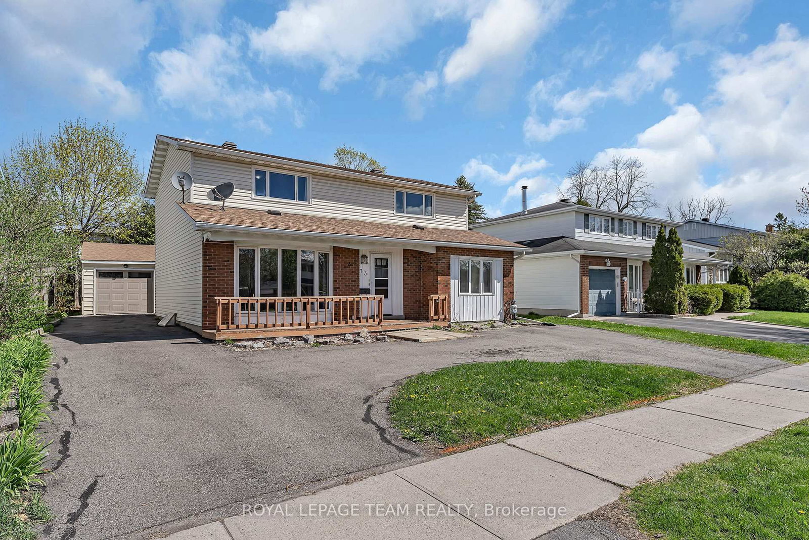 73 Southpark Drive, Ottawa, ON — photo 2