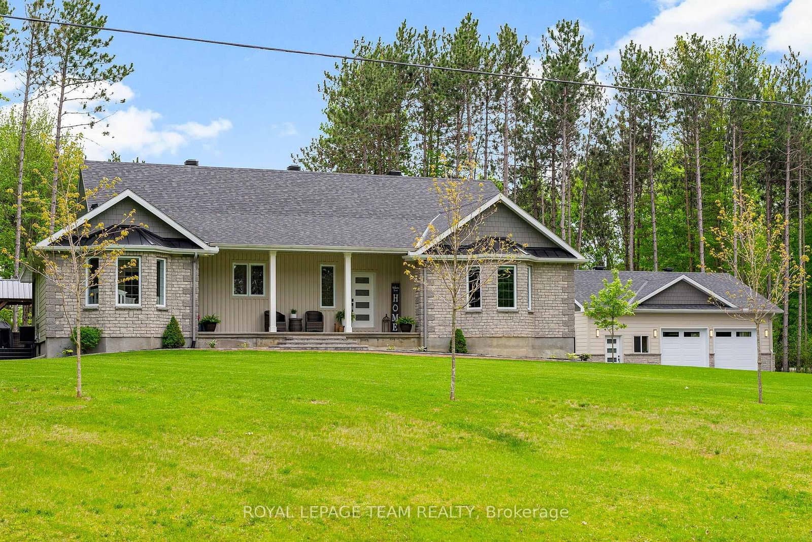 108 Royal Troon Lane, Ottawa, ON