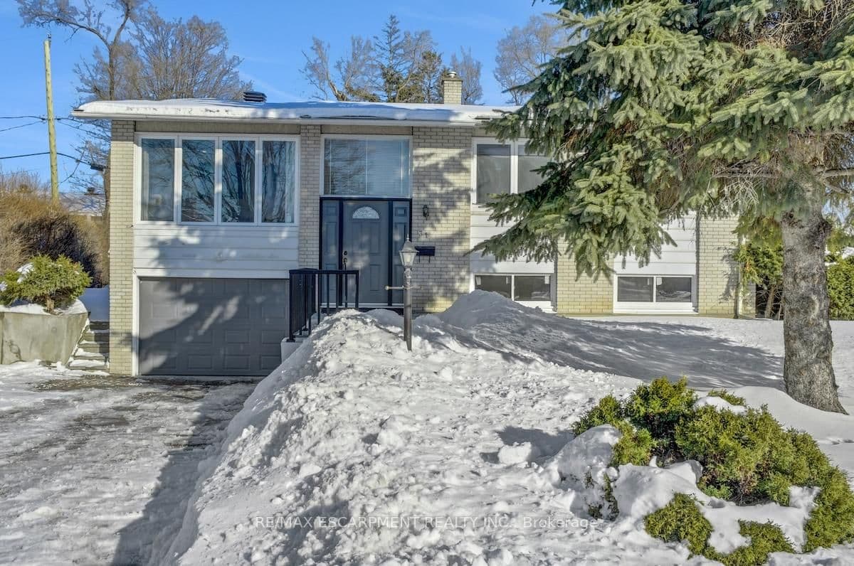 31 Bellfield Street, Ottawa, ON