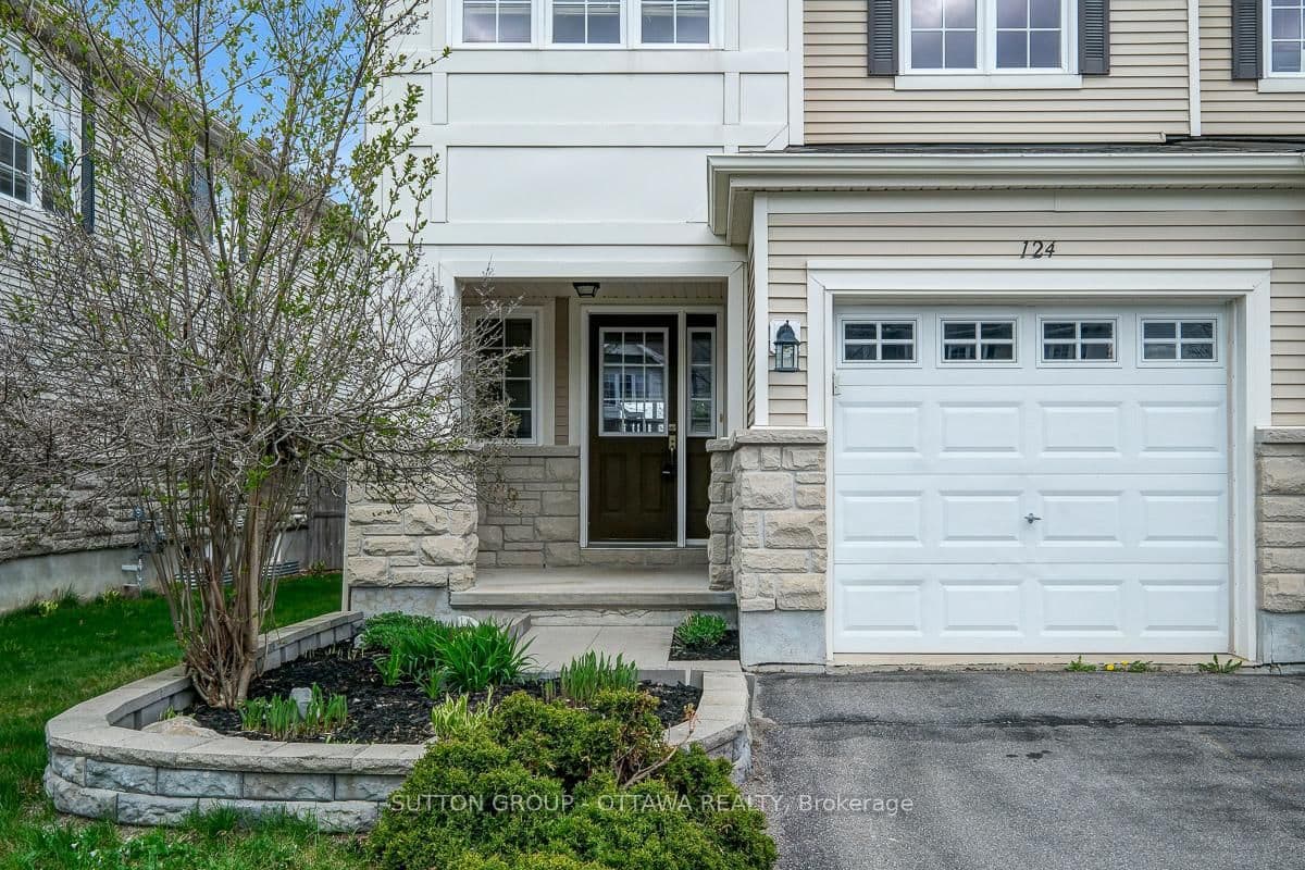 124 Cedardown Private, Ottawa, ON — photo 2