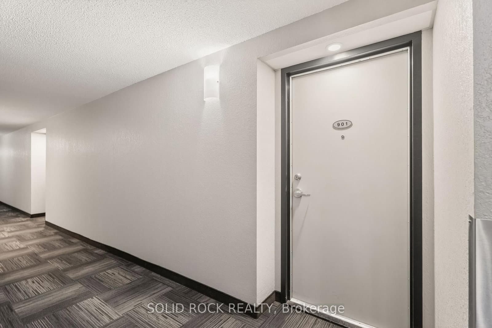 901 - 1440 Heron Road, Ottawa, ON — photo 3