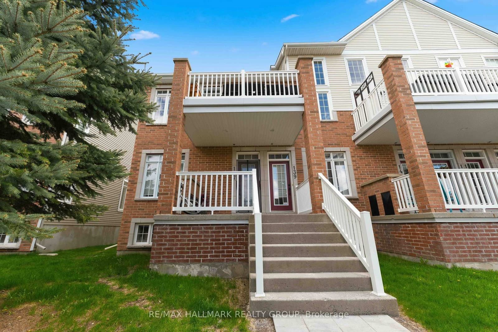 137 Eye Bright Crescent, Ottawa, ON — photo 2