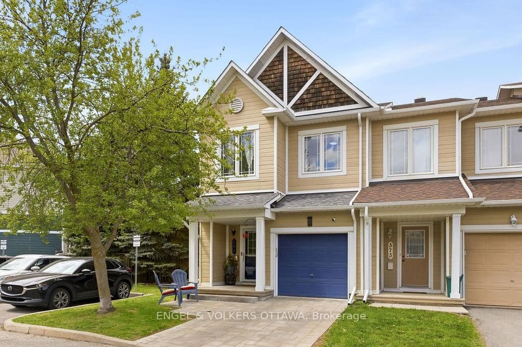 371 Hillsboro Private, Ottawa, ON