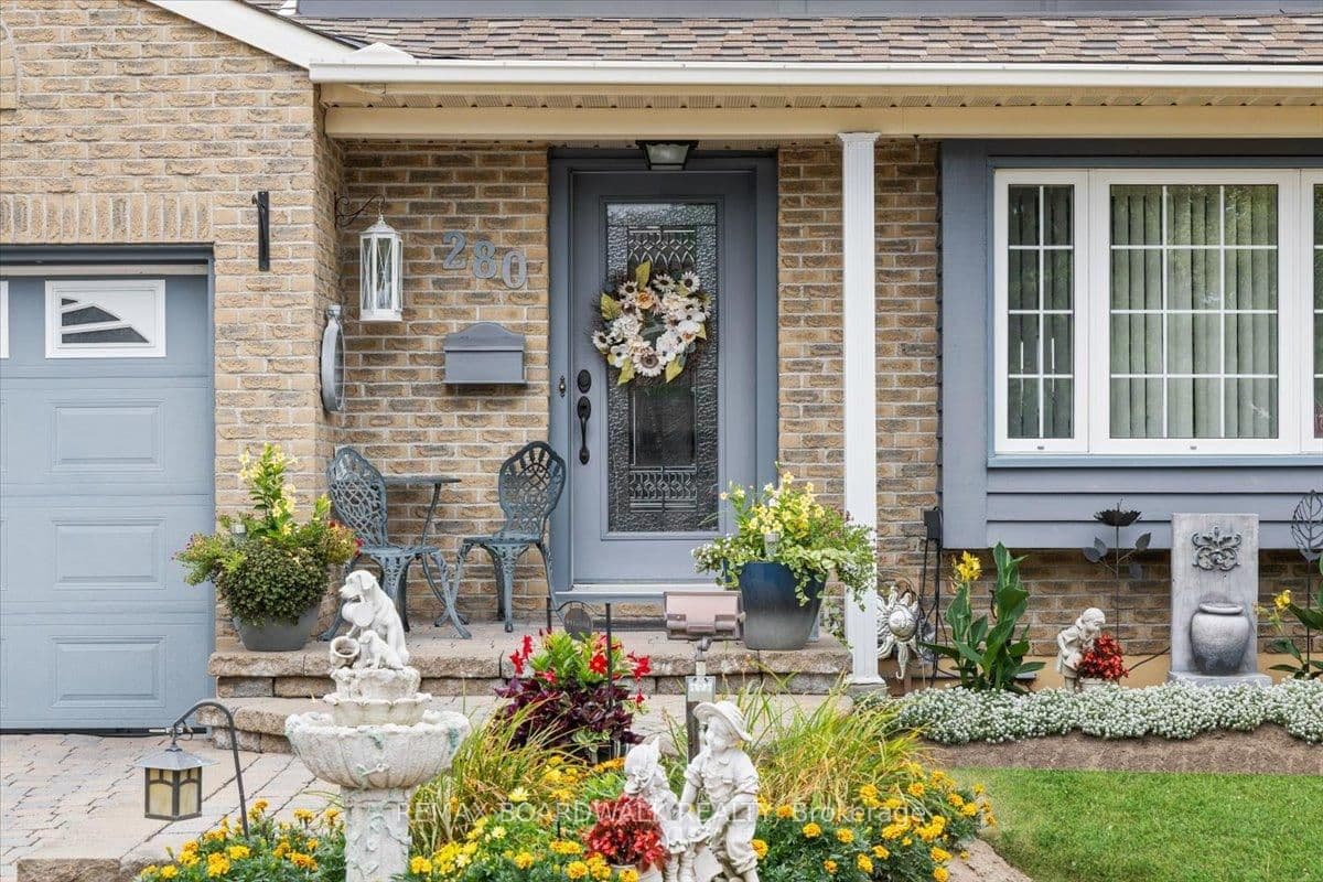 280 Park Grove Drive, Ottawa, ON — photo 2