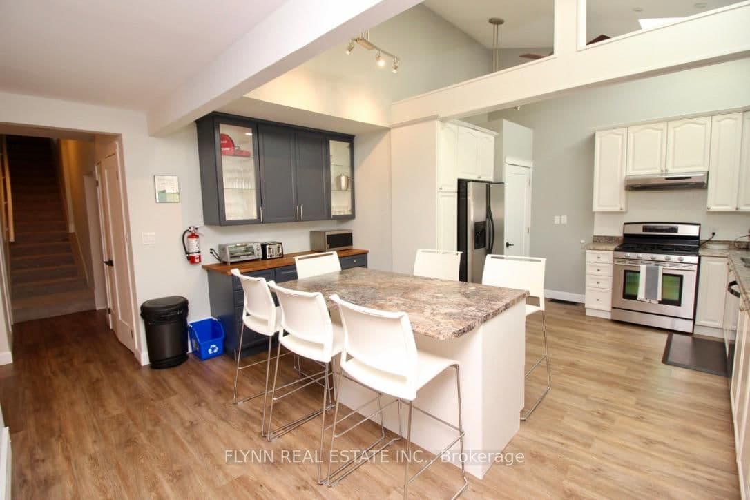 4636 BELFAST Avenue, Niagara Falls, ON — photo 3