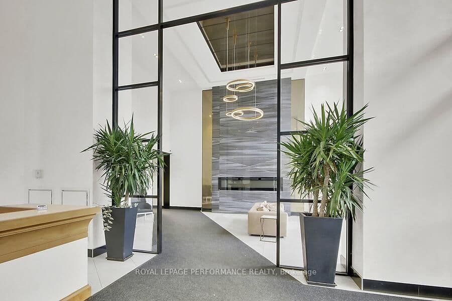 1602 - 255 Bay Street, Ottawa, ON — photo 3