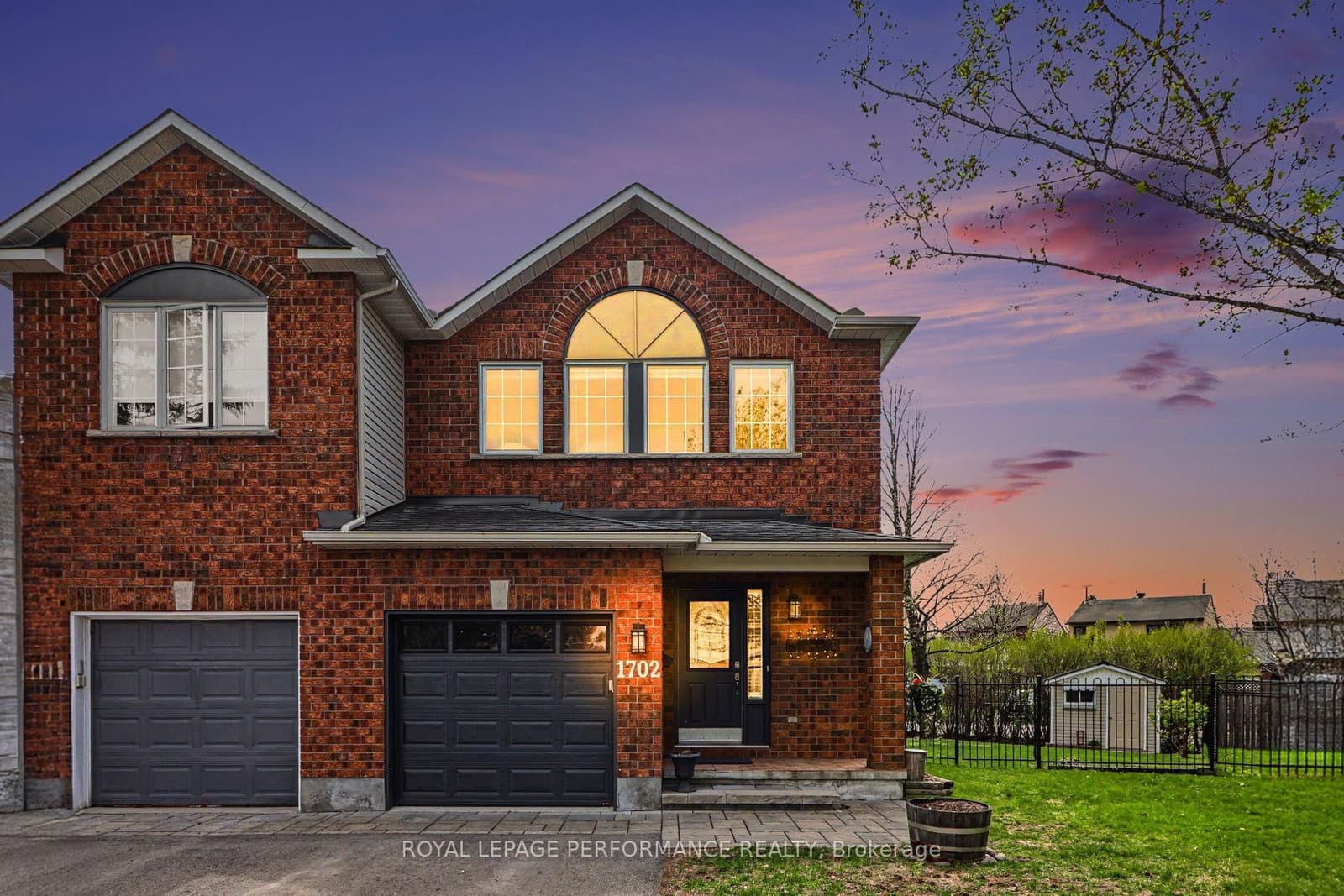 1702 Jobin Crescent, Ottawa, ON — photo 2