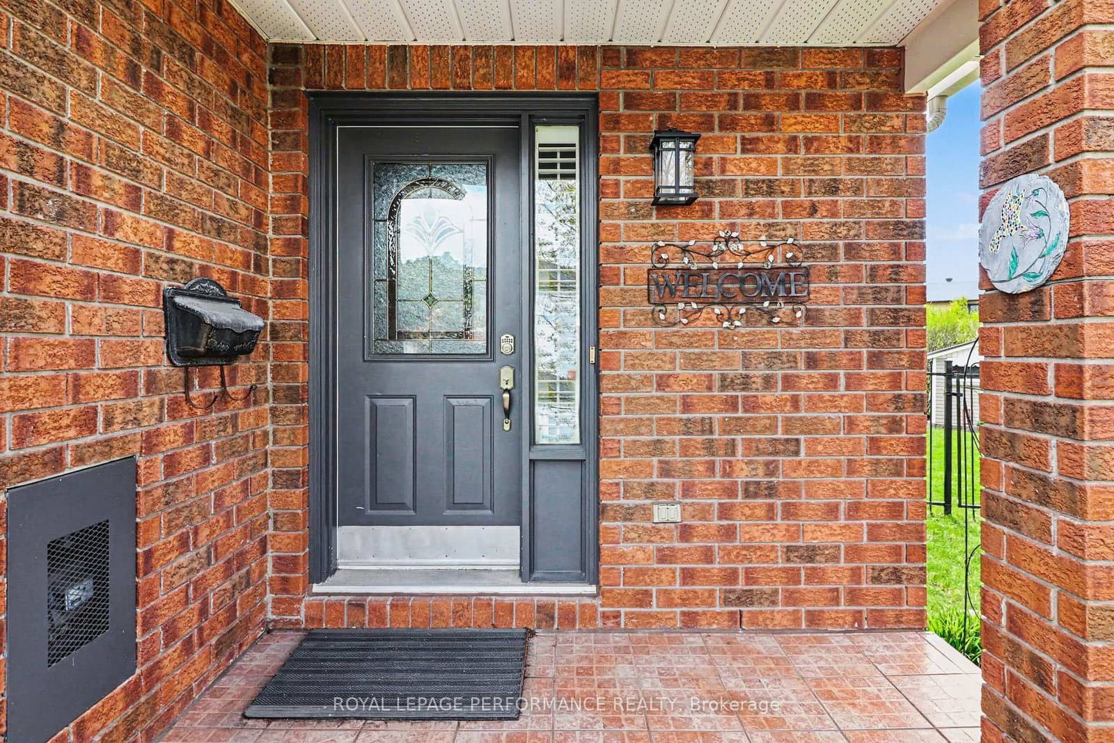 1702 Jobin Crescent, Ottawa, ON — photo 3