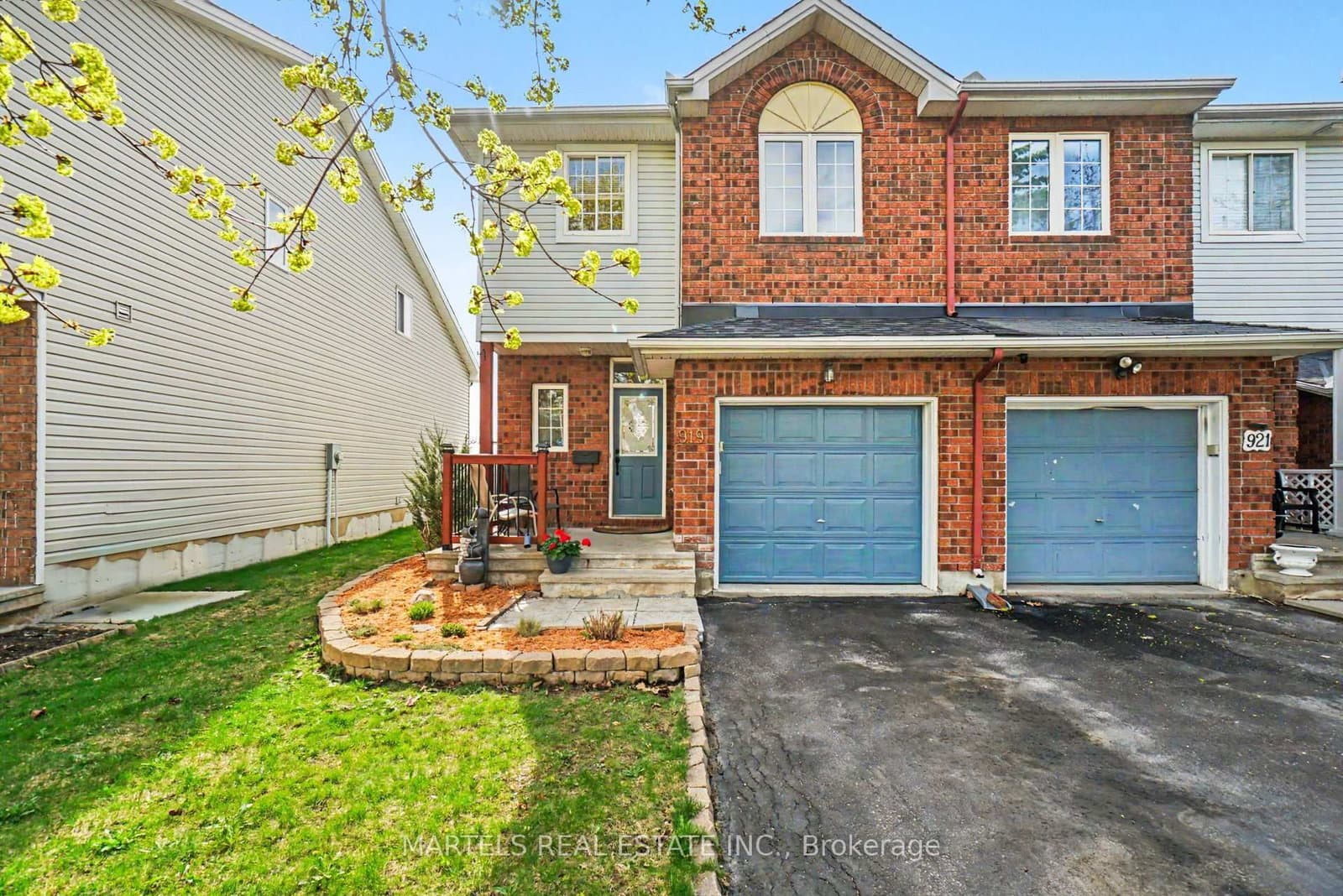 919 Markwick Crescent, Ottawa, ON