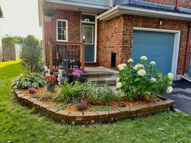 919 Markwick Crescent, Ottawa, ON — photo 3