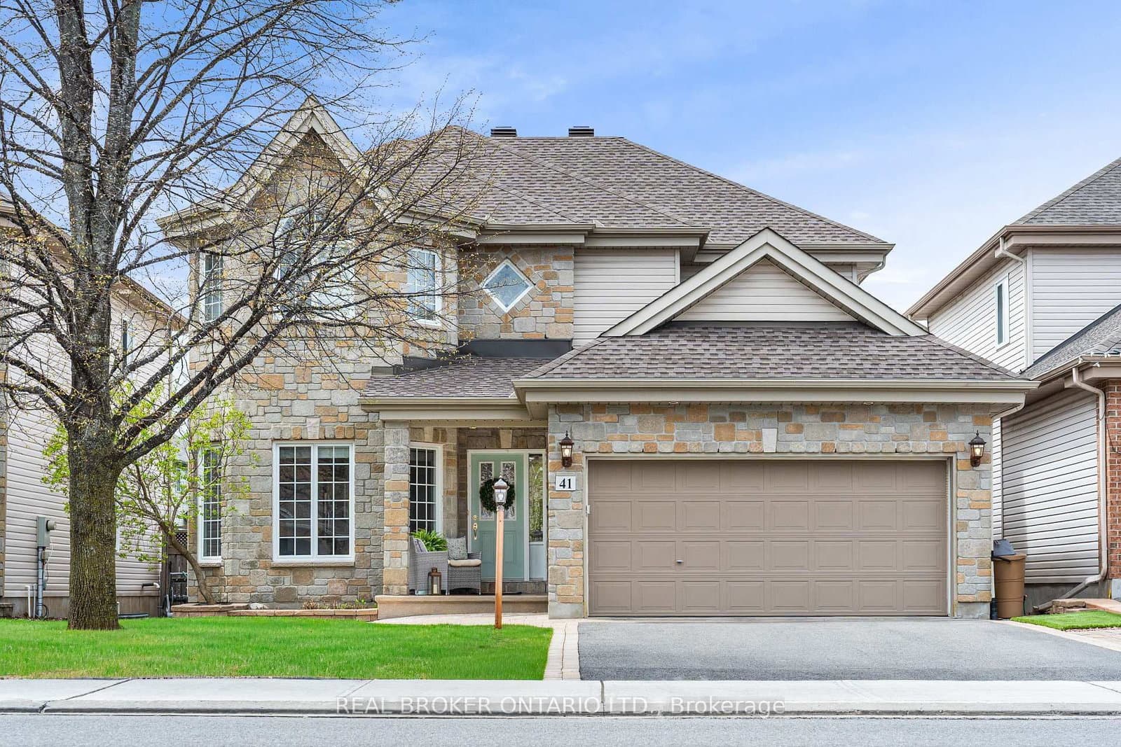 41 Golder's Green Lane, Ottawa, ON