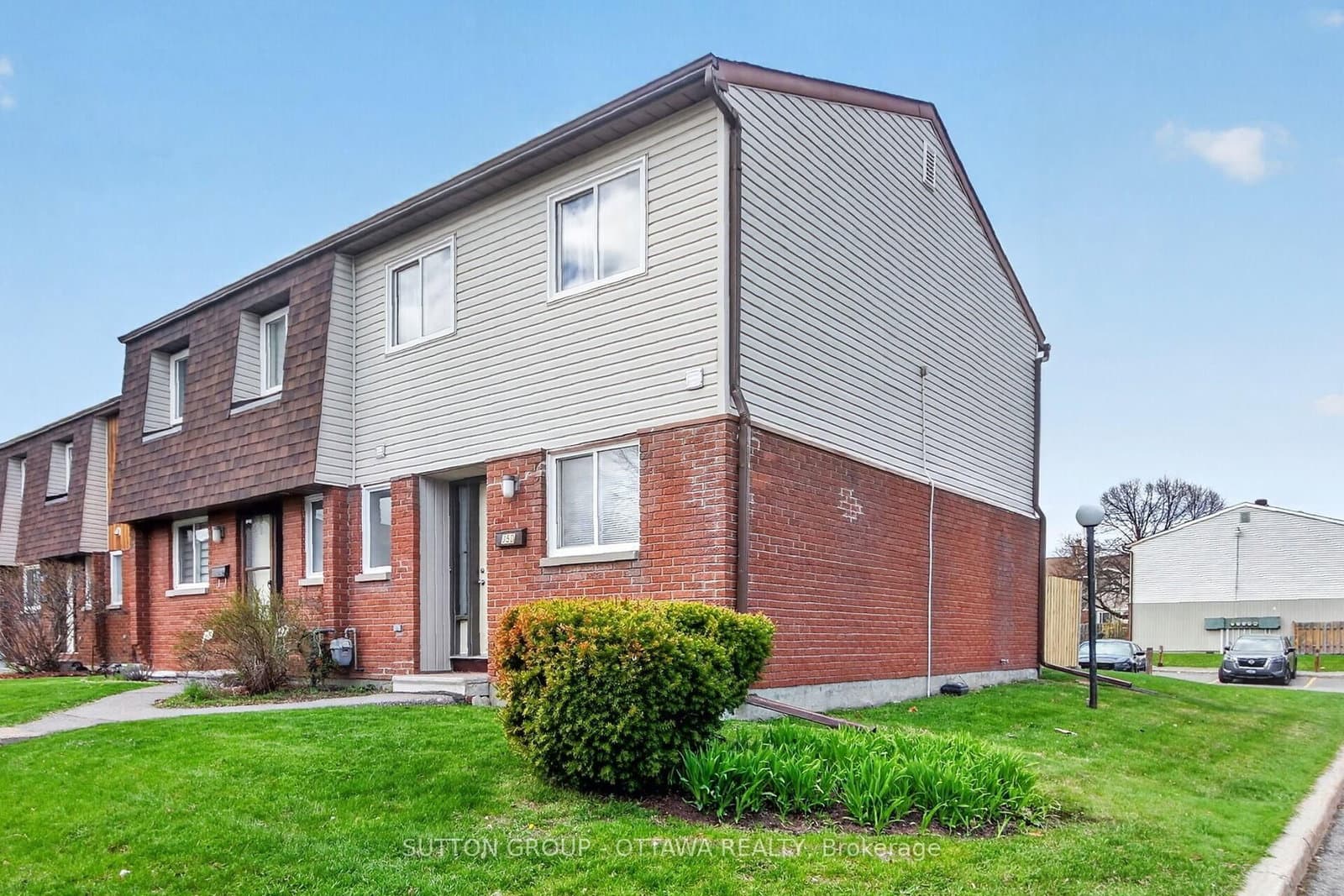 79 - 35D Woodvale Green, Ottawa, ON — photo 3