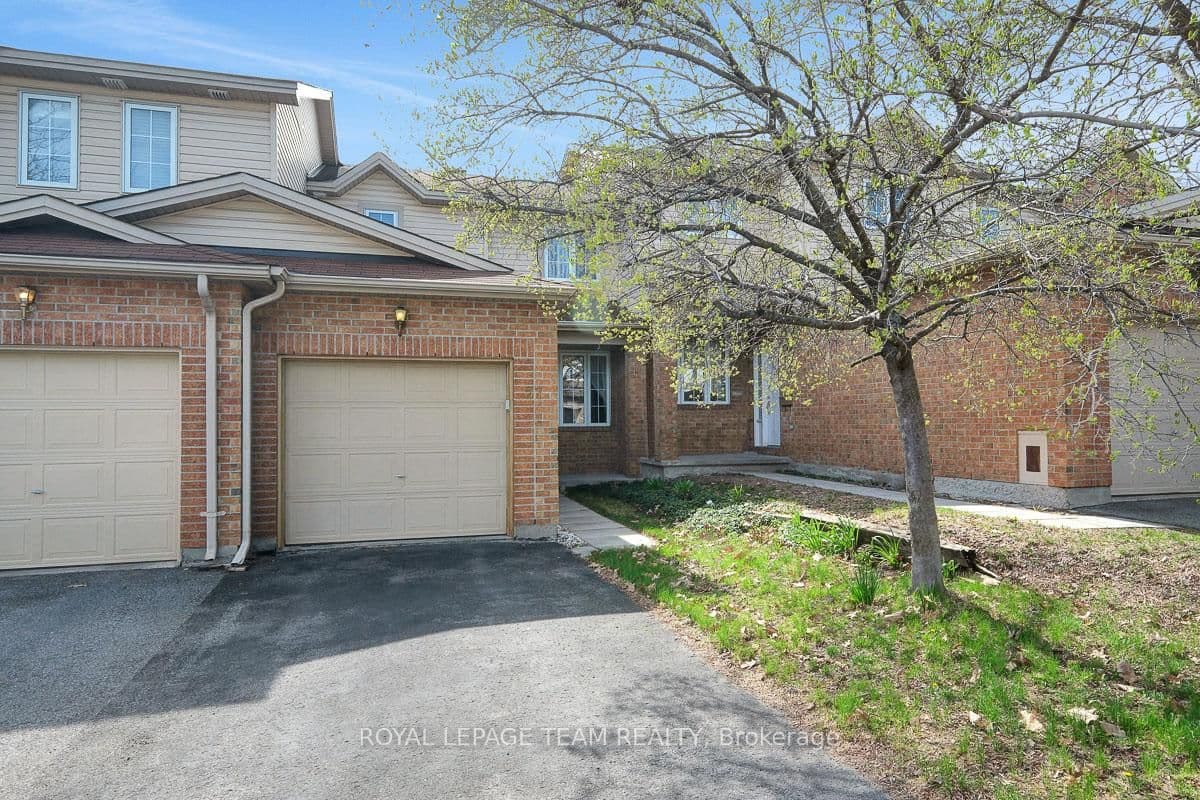 57 Cargrove Private, Ottawa, ON — photo 2