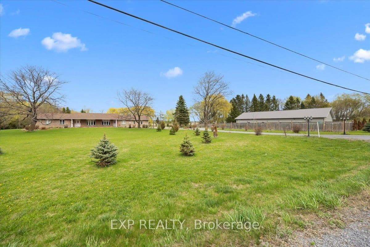 3382 Carp Road, Carp, ON