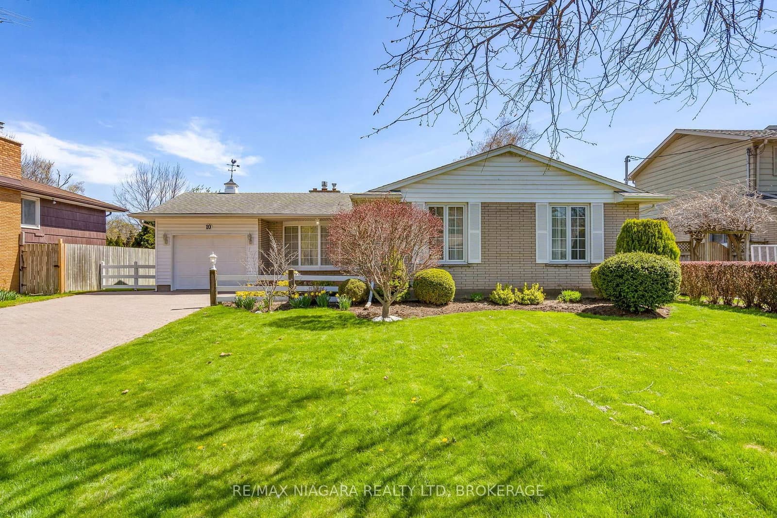 10 King's Grant Road, St. Catharines, ON — photo 2