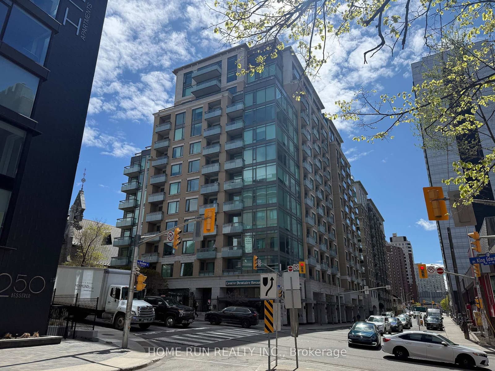 307 - 238 Besserer Street, Ottawa, ON