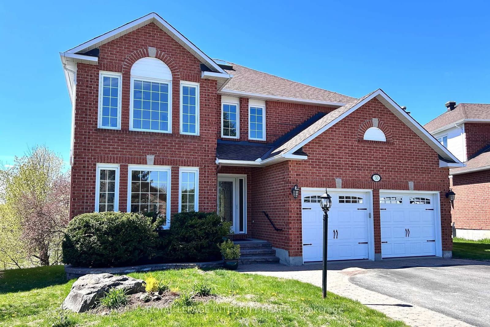 50 Rosenfeld Crescent, Ottawa, ON