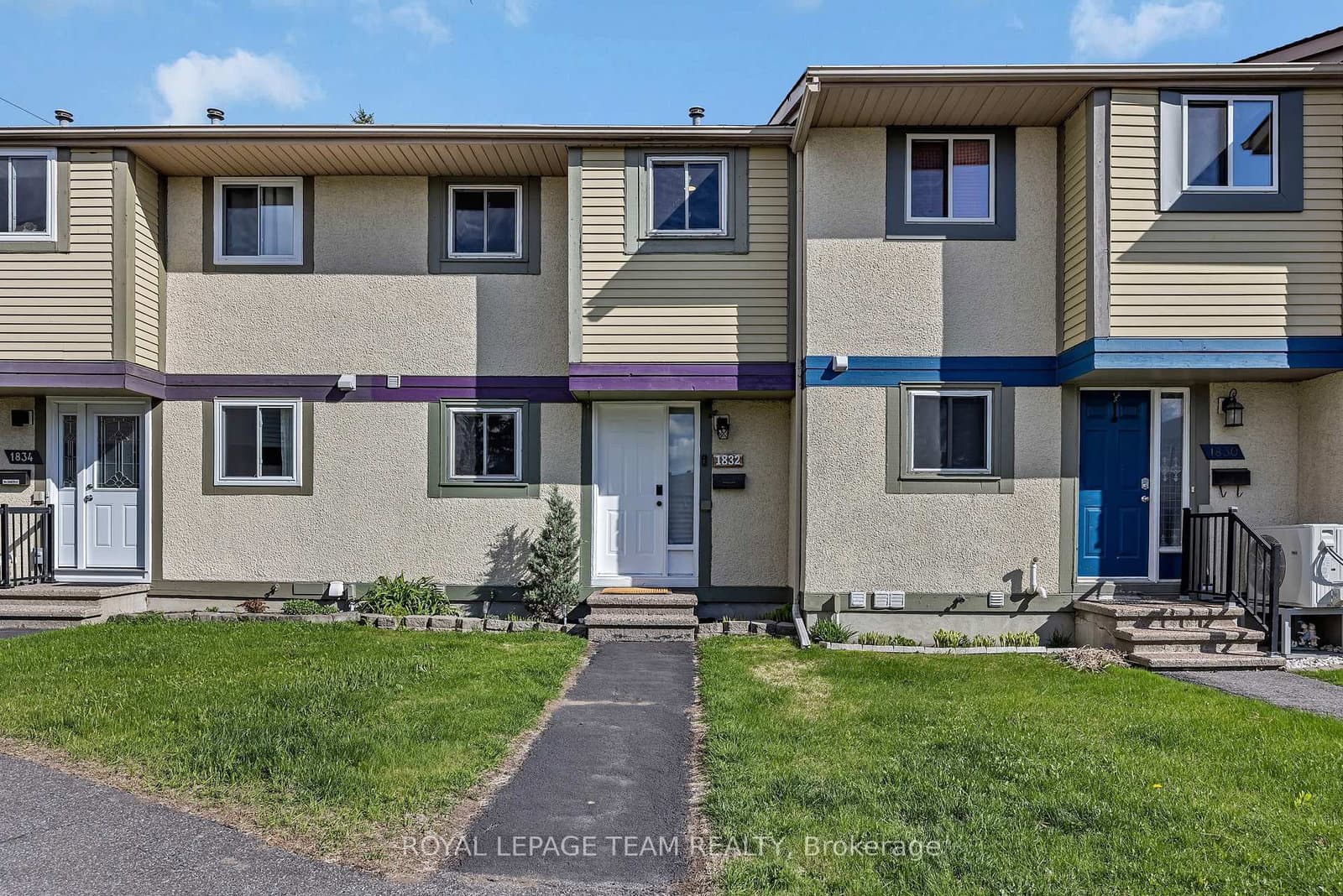 1832 Stonehenge Crescent, Ottawa, ON — photo 3