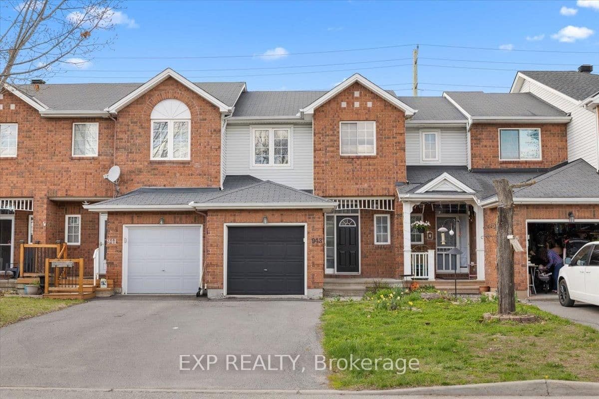 943 Markwick Crescent, Ottawa, ON