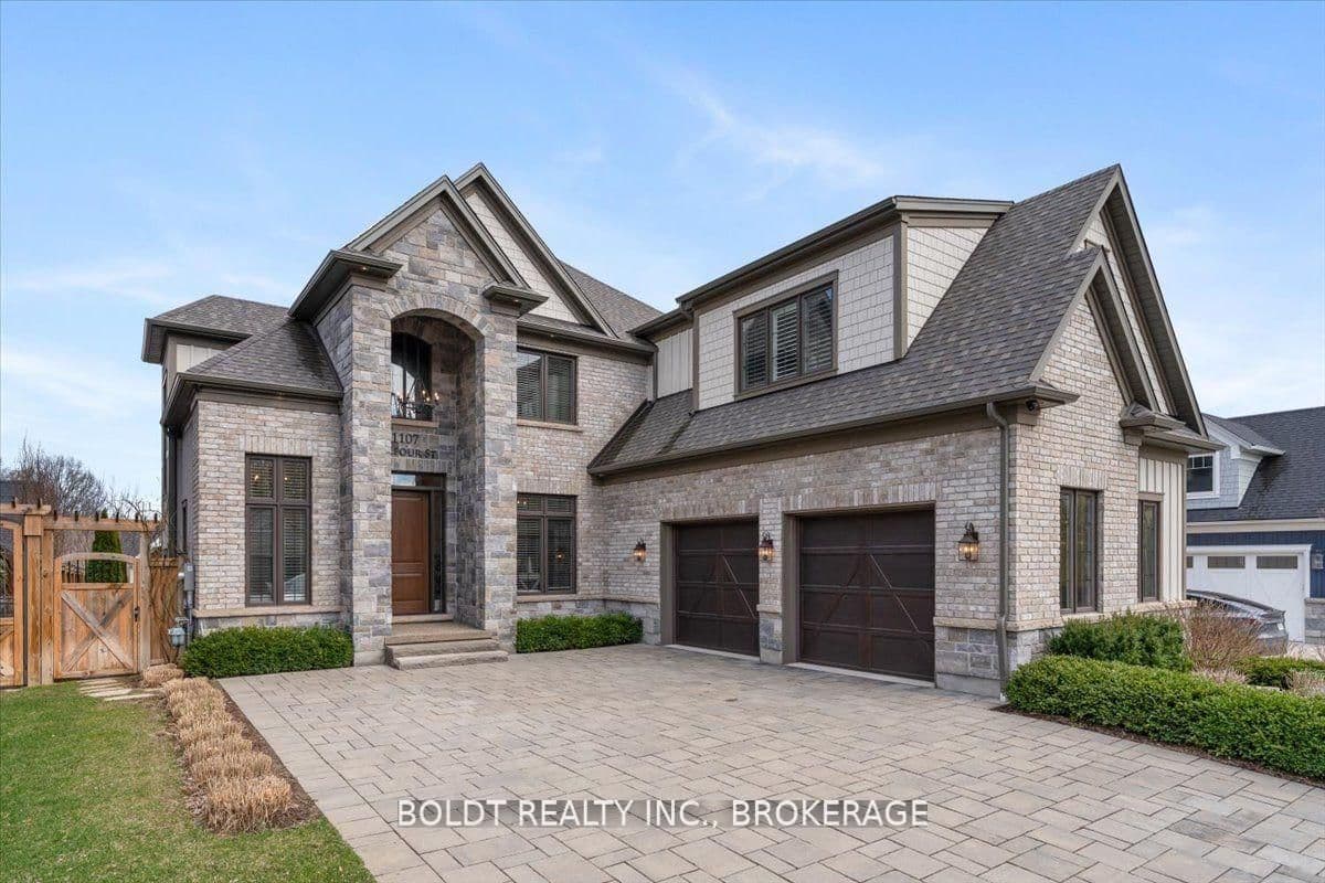 1107 Balfour Street, Pelham, ON