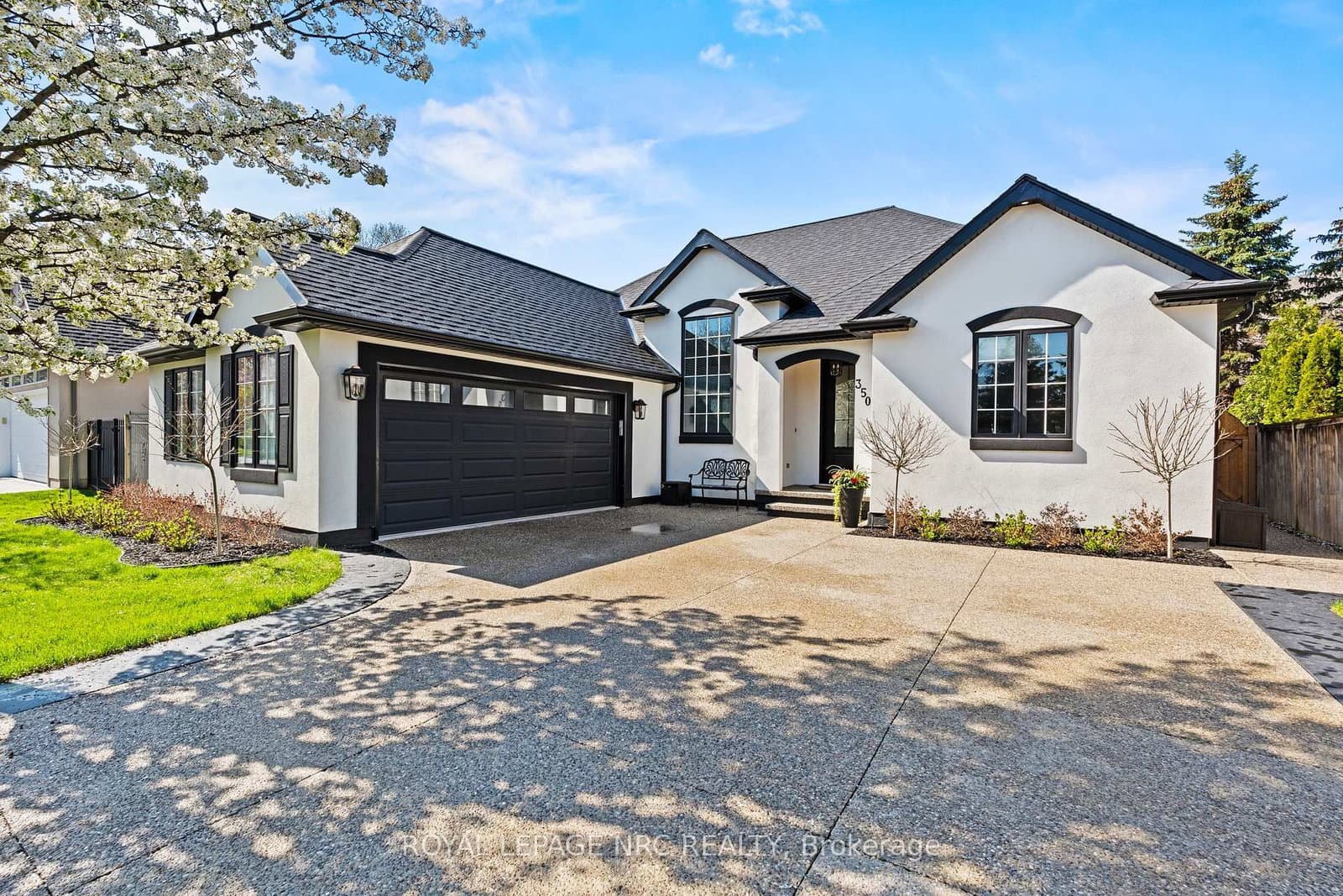 350 JOHN Street, Niagara-on-the-Lake, ON — photo 2