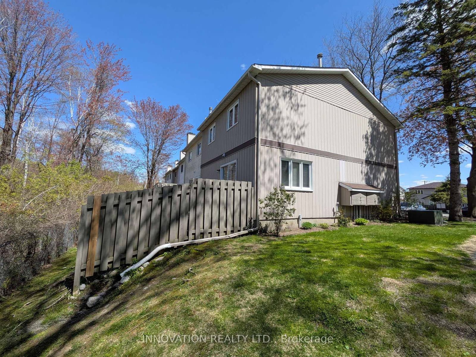 1773 Bellmanor Court, Ottawa, ON — photo 2
