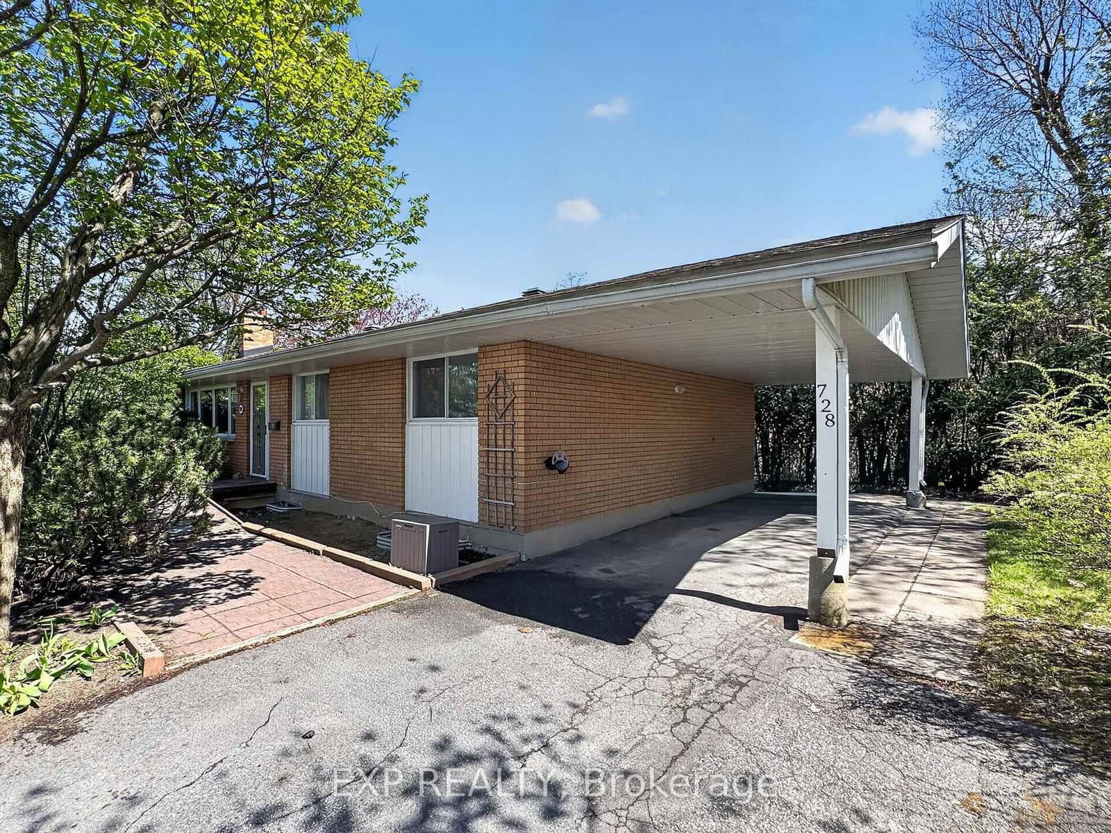 728 Fielding Drive, Ottawa, ON