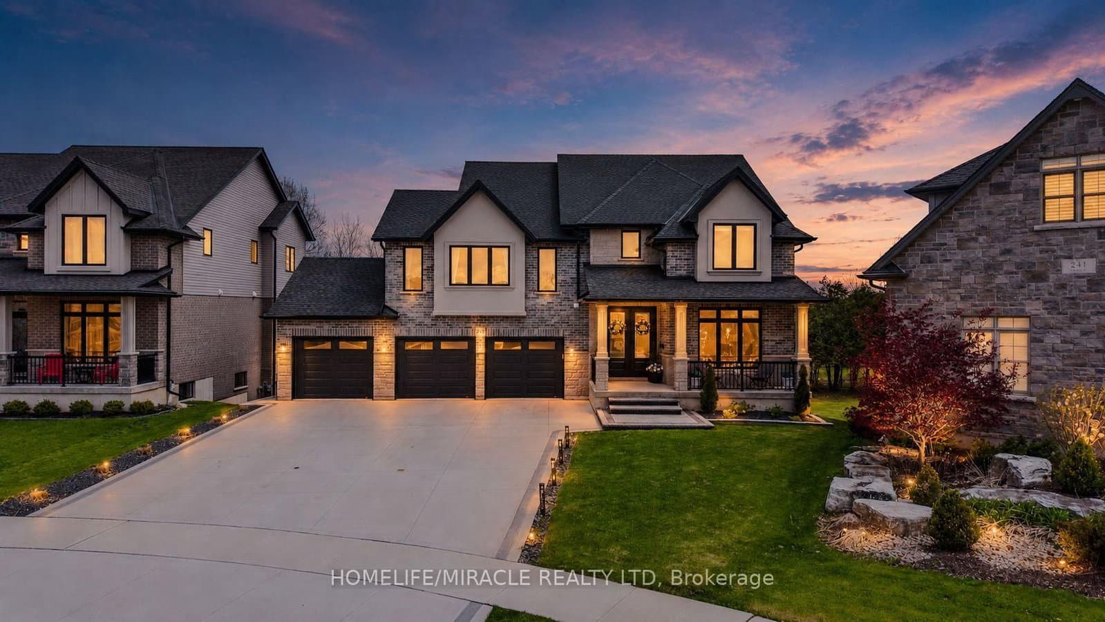 245 Tamarack Boulevard, Woodstock, ON