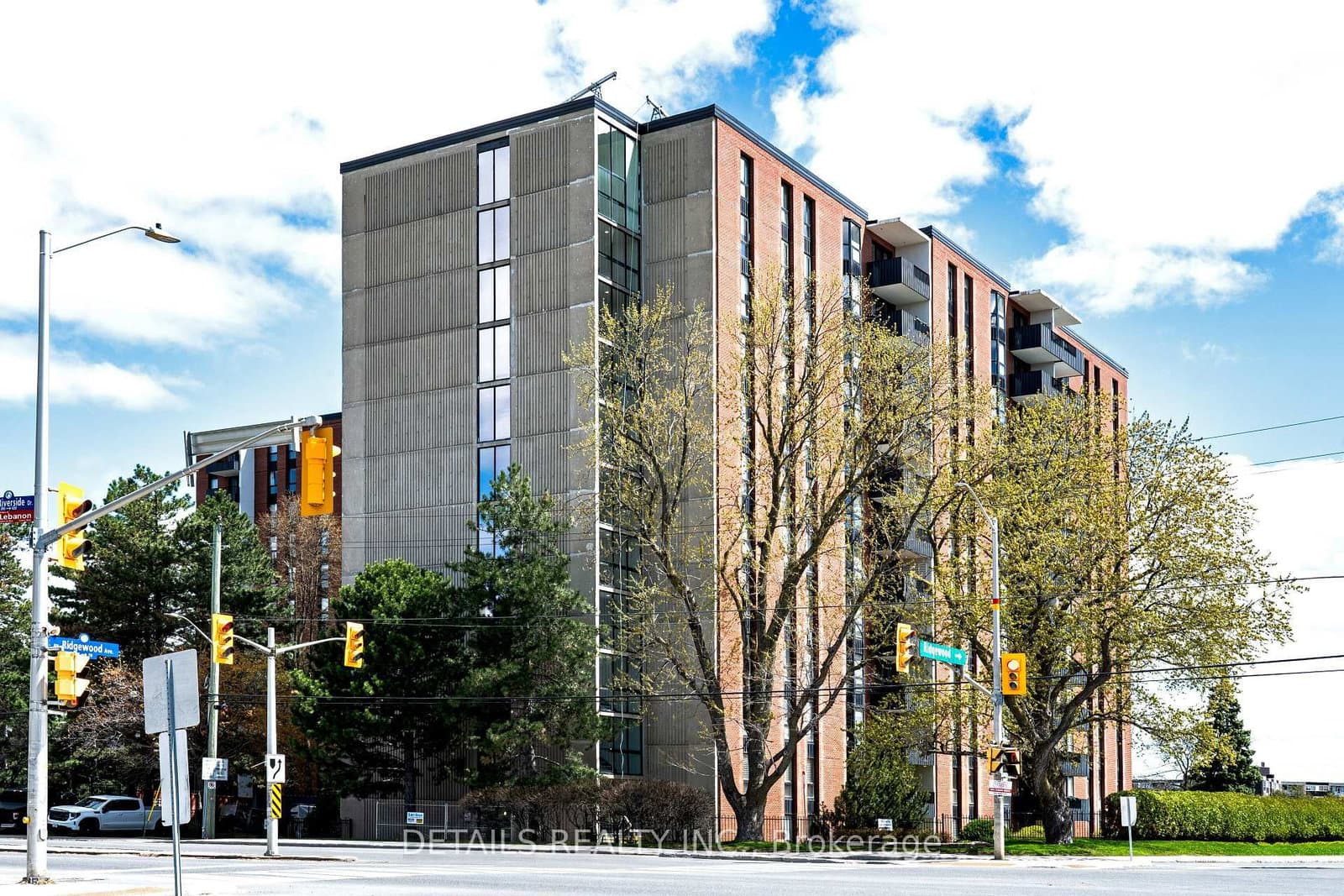 502 - 2951 Riverside Drive, Ottawa, ON
