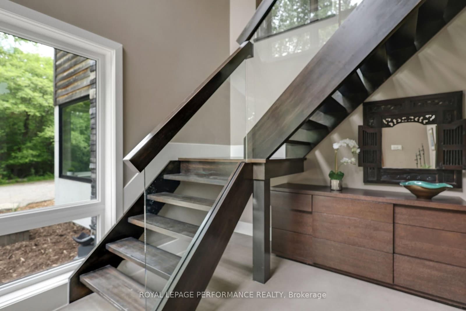 1141 Julia Court, Ottawa, ON — photo 3