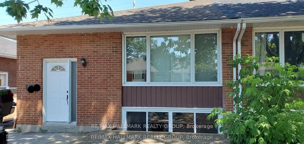 1329 Bloomsbury Crescent, Ottawa, ON