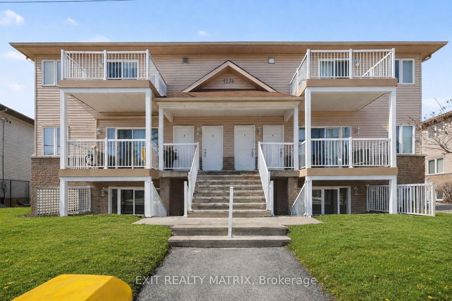 2 - 1238 Marenger Street, Ottawa, ON
