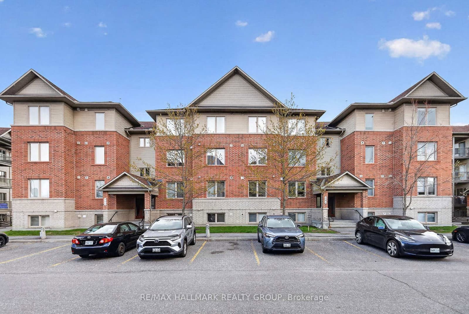 3 - 585 Stonefield Private, Ottawa, ON