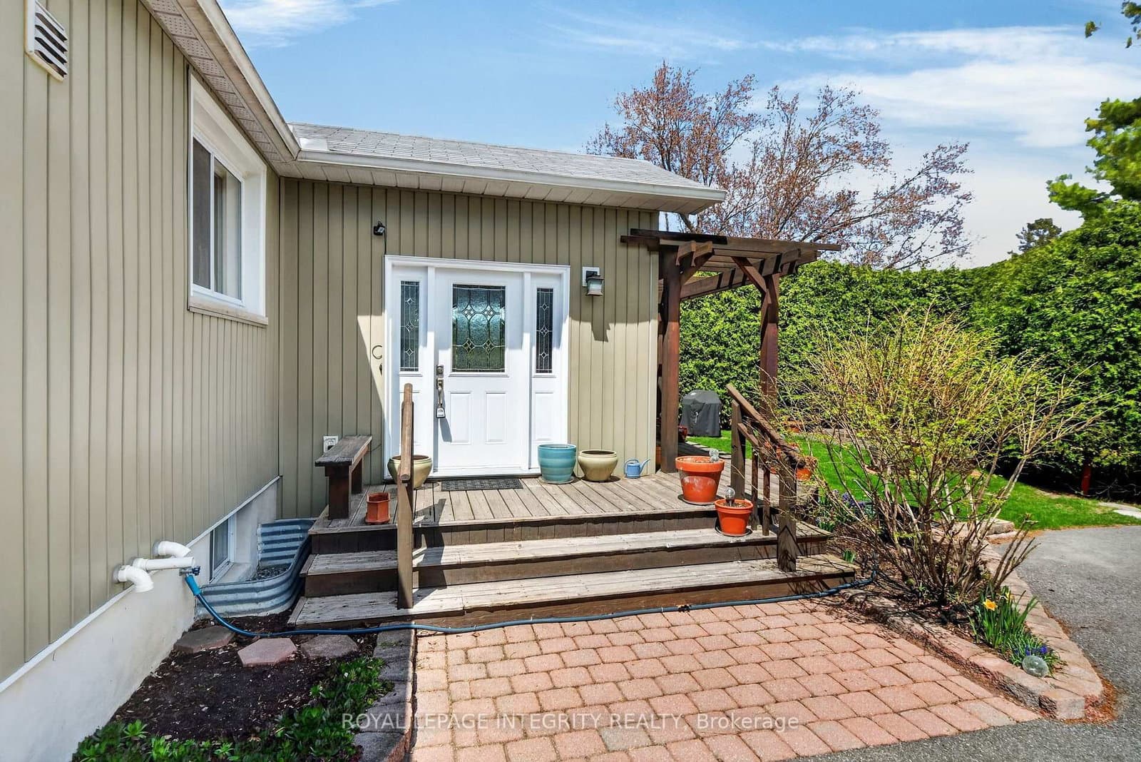 957 Blair Road, Ottawa, ON — photo 3