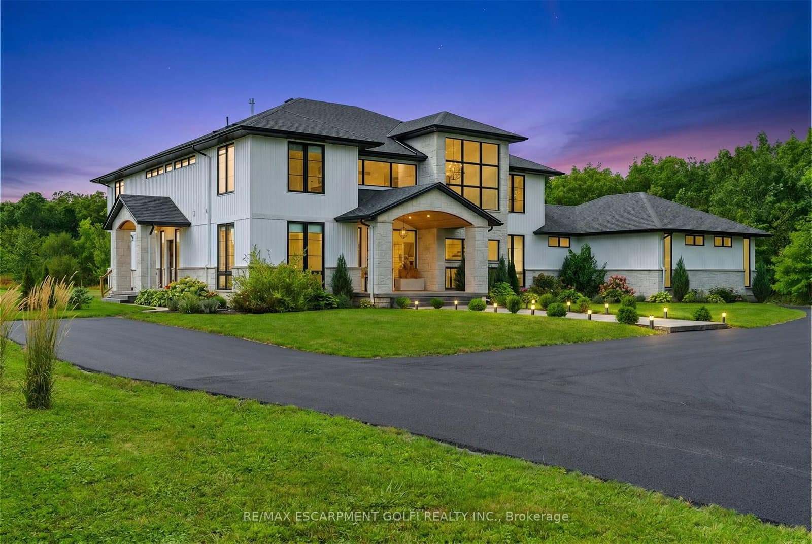 13791 Montrose Road, Niagara Falls, ON — photo 3