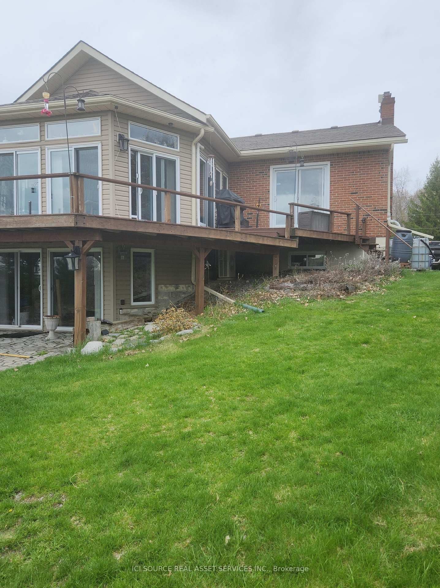 136 Hollowview Road, Stirling, ON — photo 3
