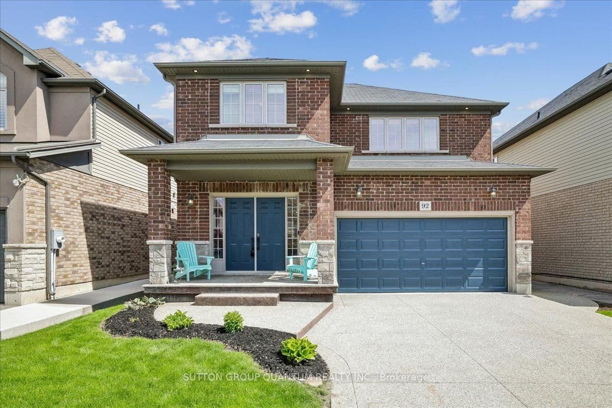 92 Garinger Crescent, Hamilton, ON — photo 2
